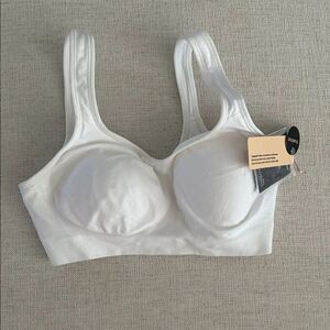 Truekind Daily Comfort Wireless Shaper Bra, White, Size Small, NWT